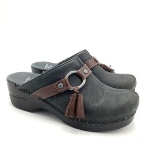 Dansko Clogs 37 Shandi‎ Milled Nubuck Slip On Clogs Mules Size 37 (US 6.5-7)